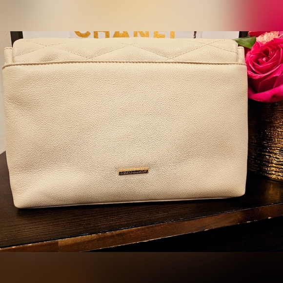 Rebecca Minkoff Edie Medium Diamond quilted Leather convertible shoulder bag. - Picture 3 of 10